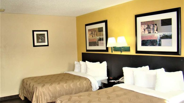 <b>Baymont by Wyndham Front Royal Room</b>. Images powered by <a href="https://iceportal.shijigroup.com/" title="IcePortal" target="_blank">IcePortal</a>.