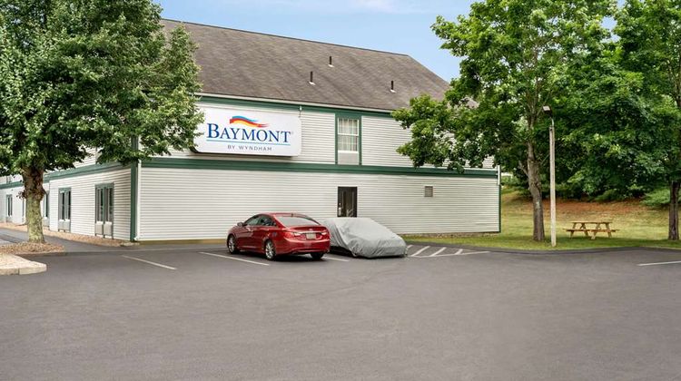 Baymont by Wyndham North Dartmouth Exterior