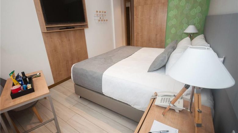 <b>Dazzler by Wyndham Ciudad del Este Room</b>. Images powered by <a href="https://iceportal.shijigroup.com/" title="IcePortal" target="_blank">IcePortal</a>.