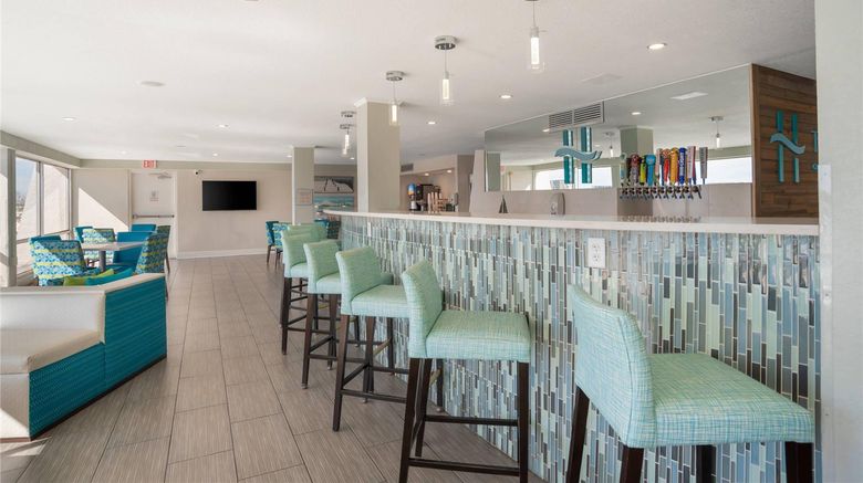 <b>Inn on Destin Harbor, Ascend Collection Lobby</b>. Images powered by <a href="https://iceportal.shijigroup.com/" title="IcePortal" target="_blank">IcePortal</a>.