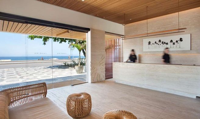Janeiro Hotel Lobby