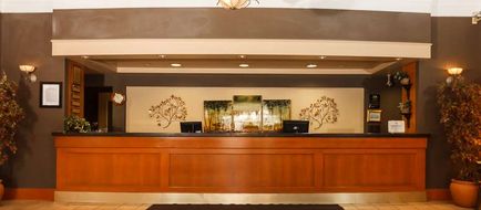 Glenmore Inn & Convention Centre Lobby