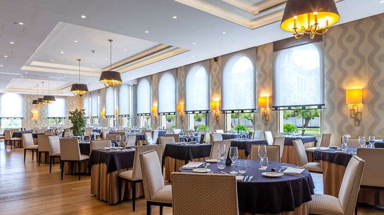 <b>Gran Hotel Sardinero Restaurant</b>. Images powered by <a href="https://iceportal.shijigroup.com/" title="IcePortal" target="_blank">IcePortal</a>.