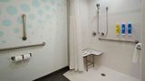 Tru by Hilton Columbus Airport Room