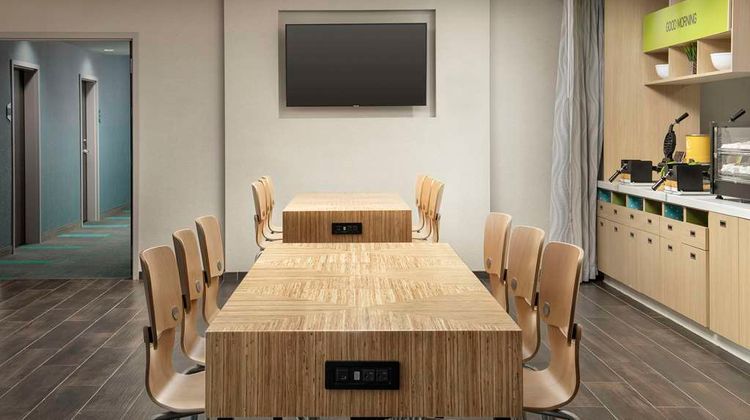 Home2 Suites by Hilton Clovis Fresno Restaurant