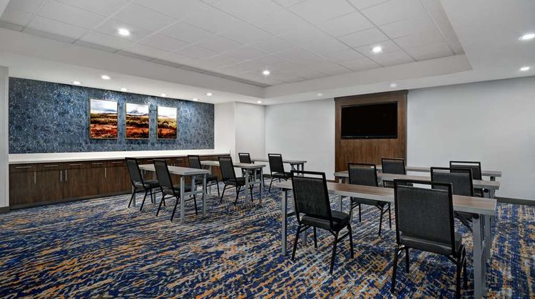 Hampton Inn Midland South Meeting