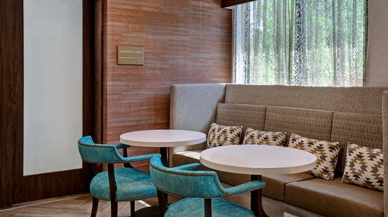 <b>Hampton Inn Santa Fe South Lobby</b>. Images powered by <a href="https://iceportal.shijigroup.com/" title="IcePortal" target="_blank">IcePortal</a>.