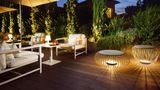 <b>Glance Hotel Exterior</b>. Images powered by <a href="https://iceportal.shijigroup.com/" title="IcePortal" target="_blank">IcePortal</a>.