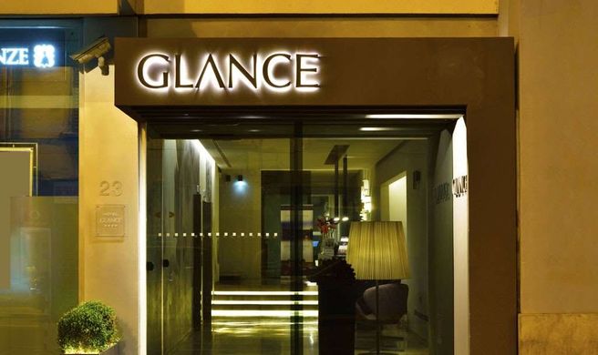 Glance Hotel Exterior