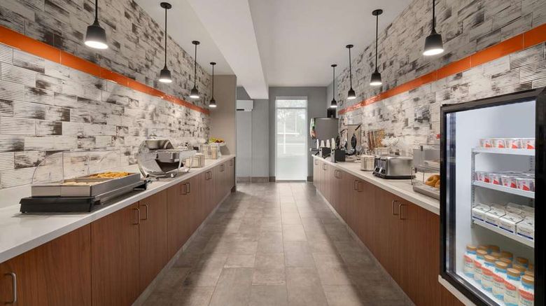 <b>La Quinta Inn & Suites by Wyndham Other</b>. Images powered by <a href="https://iceportal.shijigroup.com/" title="IcePortal" target="_blank">IcePortal</a>.