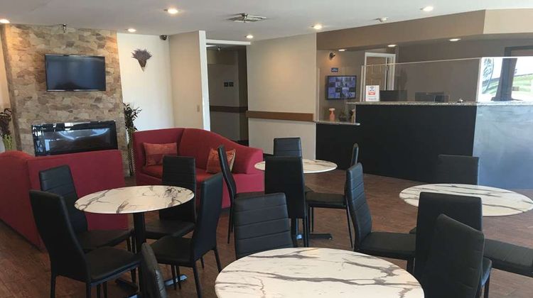 SureStay Hotel by Best Western Weimer Lobby