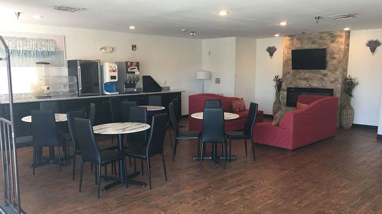 <b>SureStay Hotel by Best Western Weimer Restaurant</b>. Images powered by <a href="https://iceportal.shijigroup.com/" title="IcePortal" target="_blank">IcePortal</a>.