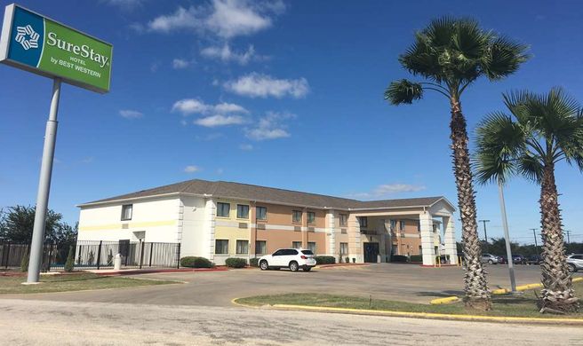 SureStay Hotel by Best Western Weimer Exterior