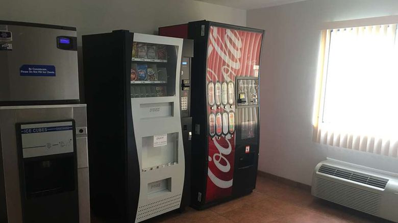 <b>SureStay Hotel by Best Western Weimer Other</b>. Images powered by <a href="https://iceportal.shijigroup.com/" title="IcePortal" target="_blank">IcePortal</a>.