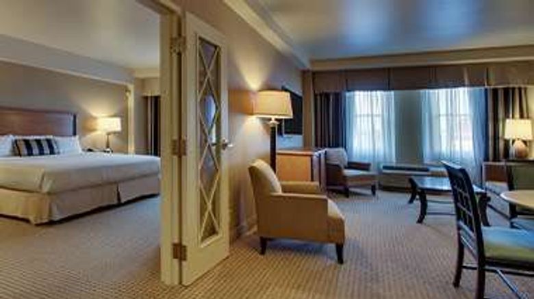 <b>Hollywood Casino Lawrenceburg Suite</b>. Images powered by <a href="https://iceportal.shijigroup.com/" title="IcePortal" target="_blank">IcePortal</a>.