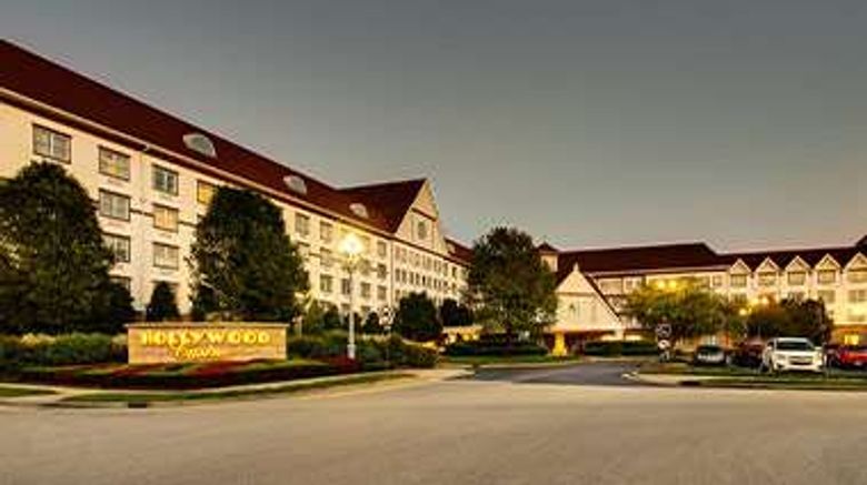 Hollywood Casino Lawrenceburg Exterior. Images powered by <a href="https://iceportal.shijigroup.com" target="_blank" rel="noopener">Ice Portal</a>.