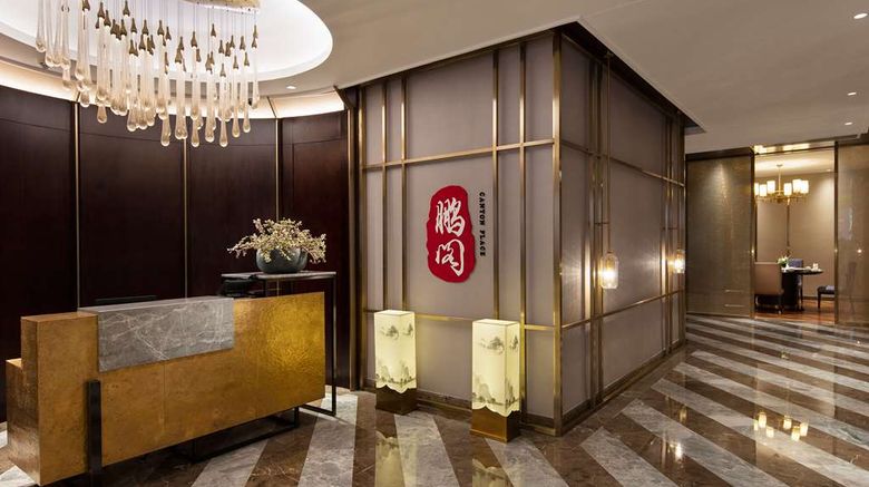 <b>The Lixury Hotel Restaurant</b>. Images powered by <a href="https://iceportal.shijigroup.com/" title="IcePortal" target="_blank">IcePortal</a>.