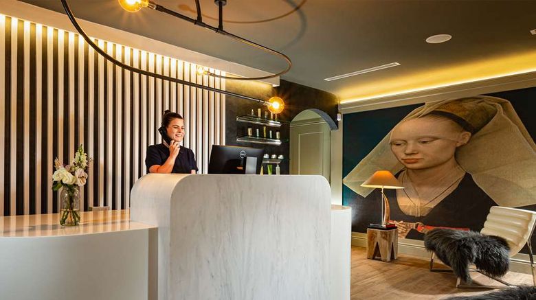 <b>Kilkea Castle Hotel & Lodges Lobby</b>. Images powered by <a href="https://iceportal.shijigroup.com/" title="IcePortal" target="_blank">IcePortal</a>.