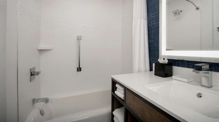 Hilton Garden Inn San Jose Airport Room