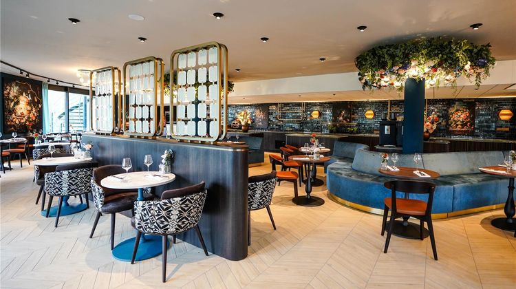 DoubleTree by Hilton Royal Parc Restaurant