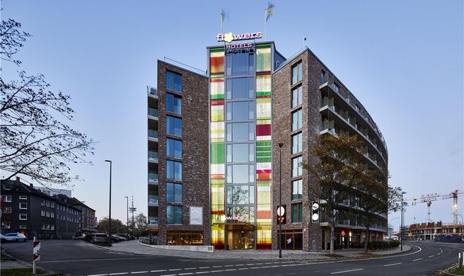 Flowers Hotel Essen Exterior