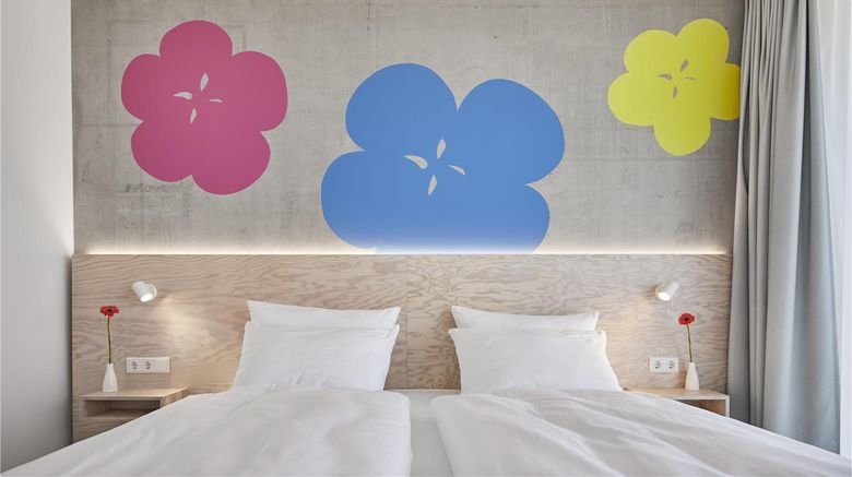 <b>Flowers Hotel Essen Room</b>. Images powered by <a href="https://iceportal.shijigroup.com/" title="IcePortal" target="_blank">IcePortal</a>.