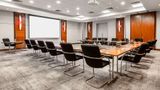<b>Radisson RED Hotel London Heathrow Meeting</b>. Images powered by <a href="https://iceportal.shijigroup.com/" title="IcePortal" target="_blank">IcePortal</a>.