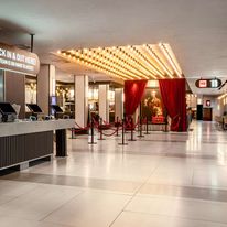 Radisson RED Hotel London Heathrow