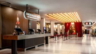 Radisson RED Hotel London Heathrow