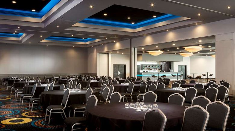 <b>Radisson Hotel & Conf Centre London Meeting</b>. Images powered by <a href="https://iceportal.shijigroup.com/" title="IcePortal" target="_blank">IcePortal</a>.