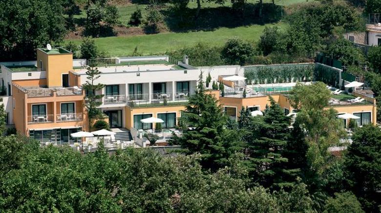 <b>Relais Paradiso Hotel Exterior</b>. Images powered by <a href="https://iceportal.shijigroup.com/" title="IcePortal" target="_blank">IcePortal</a>.
