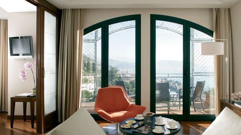 <b>Raito Hotel Suite</b>. Images powered by <a href="https://iceportal.shijigroup.com/" title="IcePortal" target="_blank">IcePortal</a>.