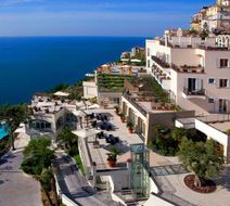 Raito Hotel Exterior