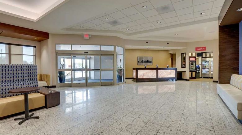 <b>Drury Inn & Suites Lafayette Lobby</b>. Images powered by <a href="https://iceportal.shijigroup.com/" title="IcePortal" target="_blank">IcePortal</a>.