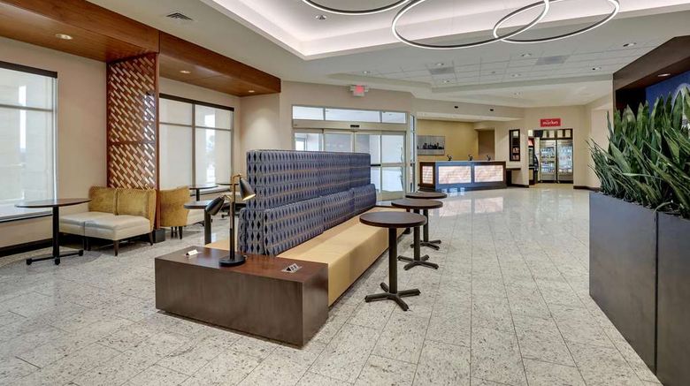 <b>Drury Inn & Suites Lafayette Lobby</b>. Images powered by <a href="https://iceportal.shijigroup.com/" title="IcePortal" target="_blank">IcePortal</a>.