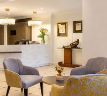 Best Western Royal Hotel Lobby