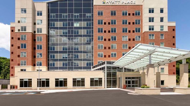 <b>Hyatt Place Fort Lee / GWB Exterior</b>. Images powered by <a href="https://iceportal.shijigroup.com/" title="IcePortal" target="_blank">IcePortal</a>.