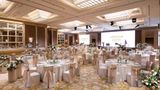 <b>Conrad Singapore Marina Bay Meeting</b>. Images powered by <a href=https://www.travelagewest.com/Hotels/Singapore-Singapore/