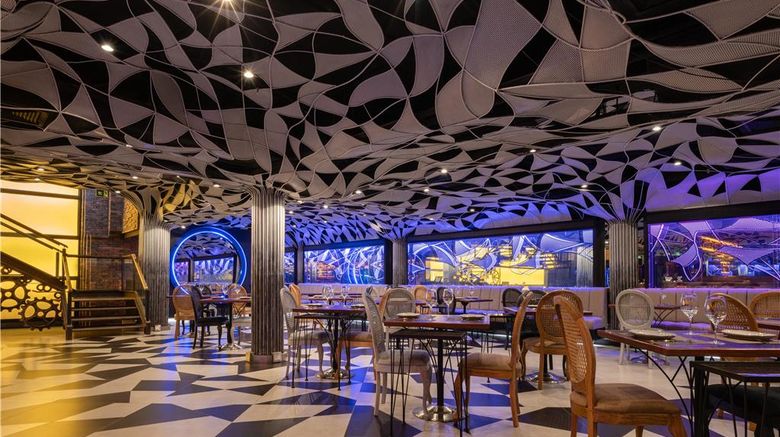 <b>Hilton Garden Inn Aviadores del Chaco Restaurant</b>. Images powered by <a href="https://iceportal.shijigroup.com/" title="IcePortal" target="_blank">IcePortal</a>.