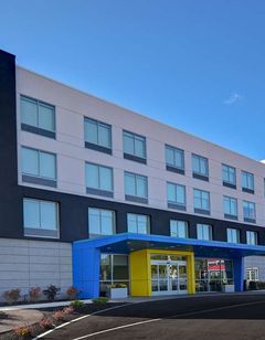 Tru by Hilton Concord