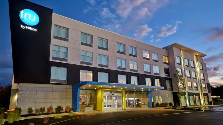 <b>Tru by Hilton Concord Exterior</b>. Images powered by <a href="https://iceportal.shijigroup.com/" title="IcePortal" target="_blank">IcePortal</a>.