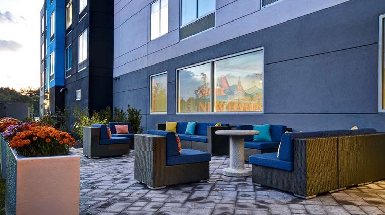Tru by Hilton Concord Exterior