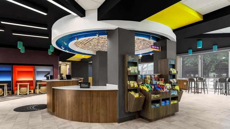 Tru by Hilton Dallas Market Center Lobby