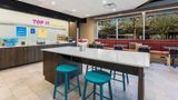 Tru by Hilton Dallas Market Center Restaurant