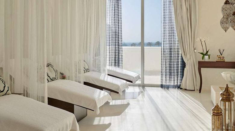 <b>Hilton Salwa Beach Resort & Villas Recreation</b>. Images powered by <a href="https://iceportal.shijigroup.com/" title="IcePortal" target="_blank">IcePortal</a>.
