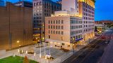 Hilton Garden Inn Flint Downtown Exterior