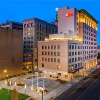 Hilton Garden Inn Flint Downtown
