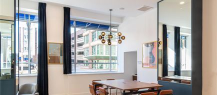 Hilton Garden Inn Flint Downtown Lobby