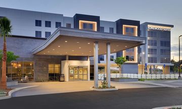 Homewood Stes by Hilton Irvine Spectrum