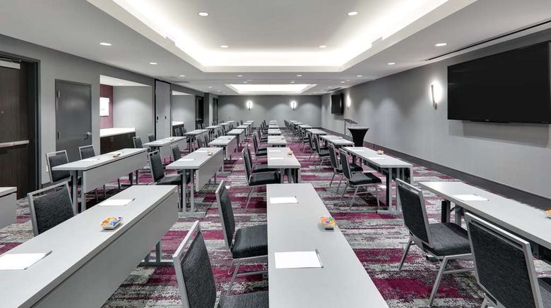 <b>Homewood Stes by Hilton Irvine Spectrum Meeting</b>. Images powered by <a href="https://iceportal.shijigroup.com/" title="IcePortal" target="_blank">IcePortal</a>.
